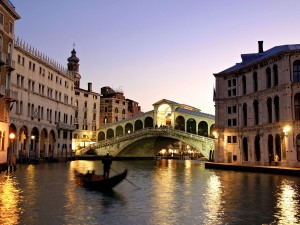 Italy Vacations for couples? Plan your romantic trip - Top 5 locations